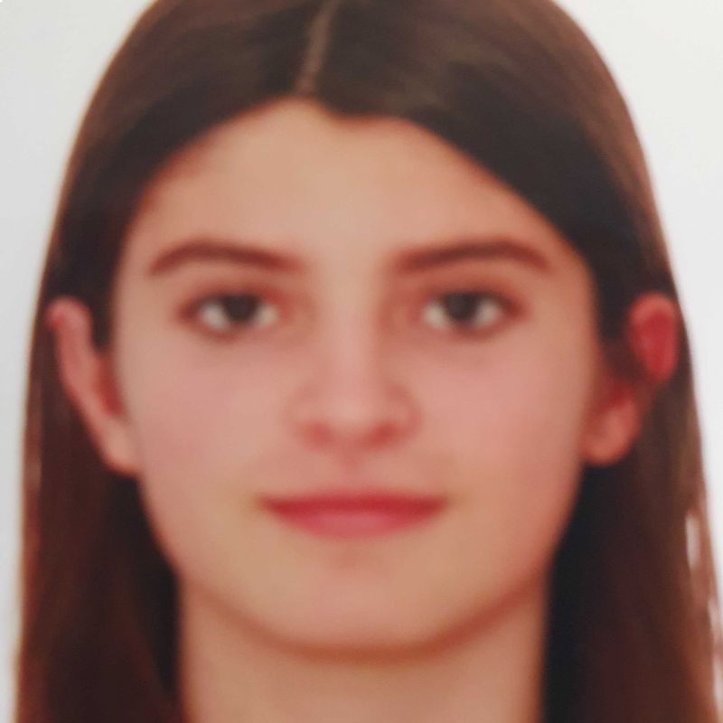 JULIA TORRA RAMOS