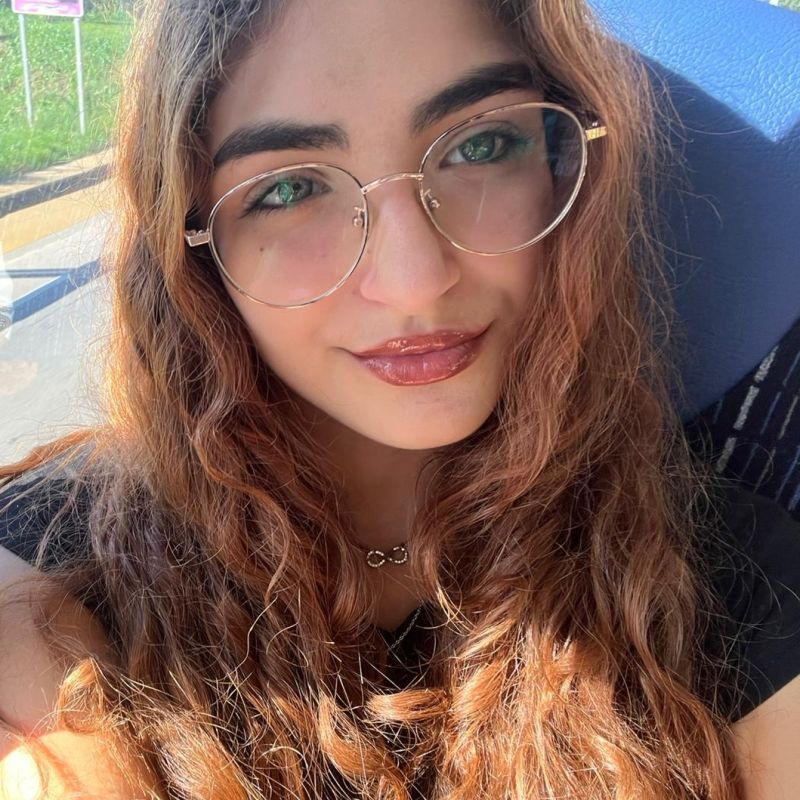 JULIA GONZALEZ GORDON