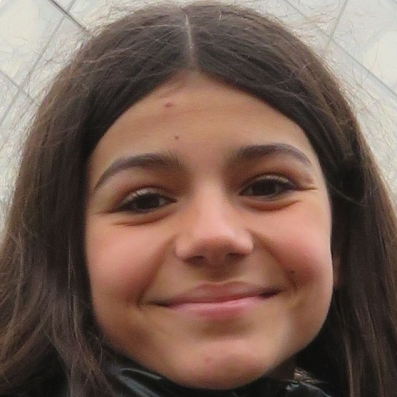 VIOLETA MORAL GUILLEM