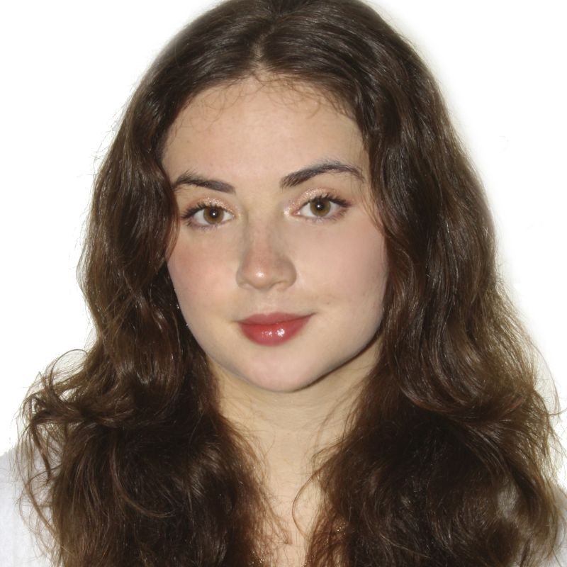 VICTORIA GRESS DACIUK