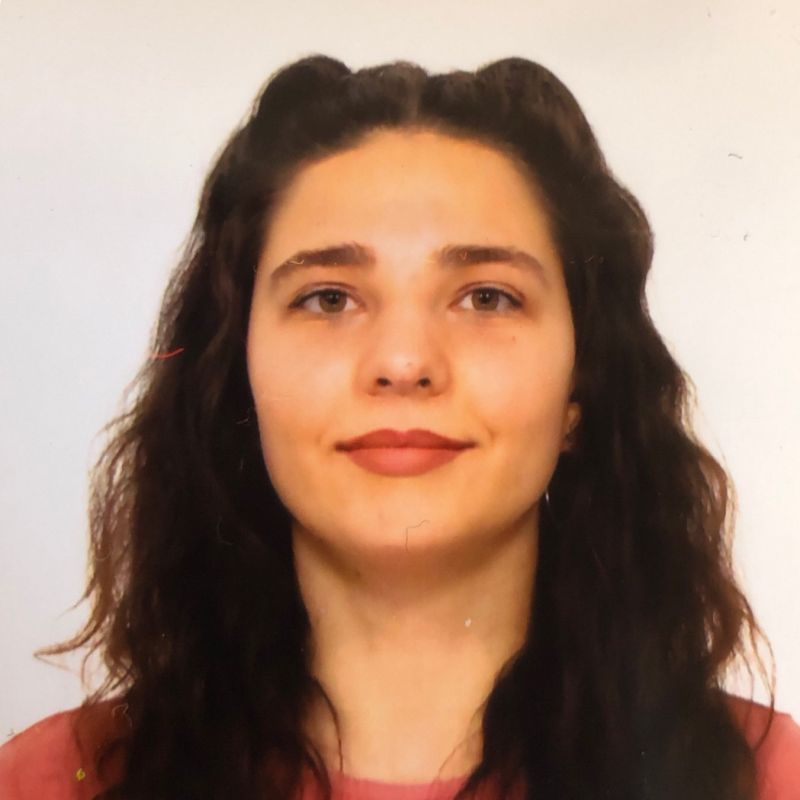 LUCIA ZAPATA ECHEVARNE