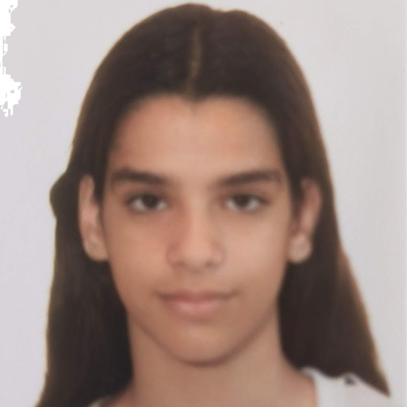 OLIVIA DE LA FUENTE VAN SON