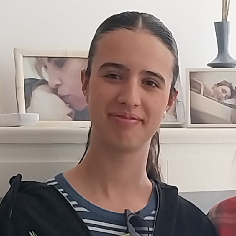 JANA VIRGILI MORAL