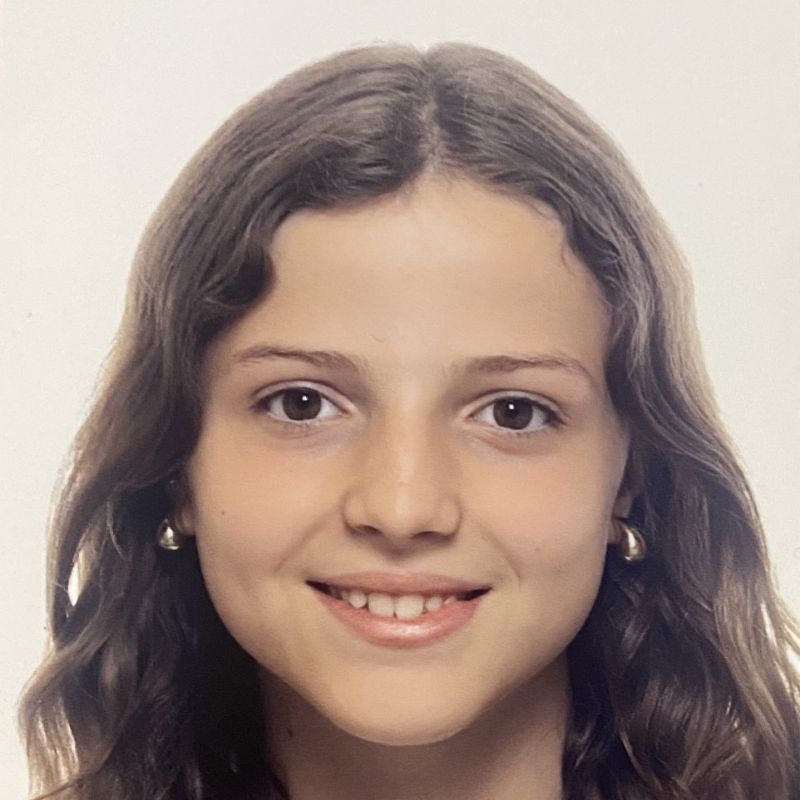 JULIA HINOJOSA LORIENTE