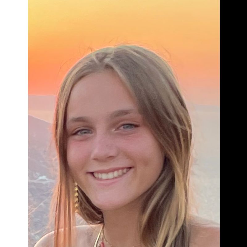 GABRIELA PARAREDA ANGUSTO