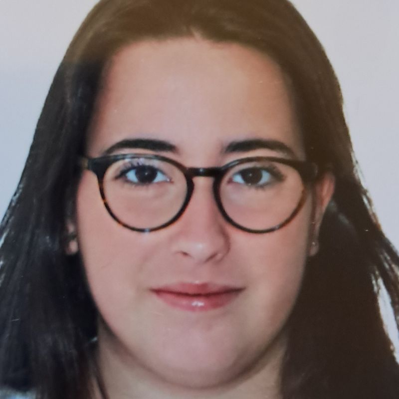HELENA MARIN TEBE