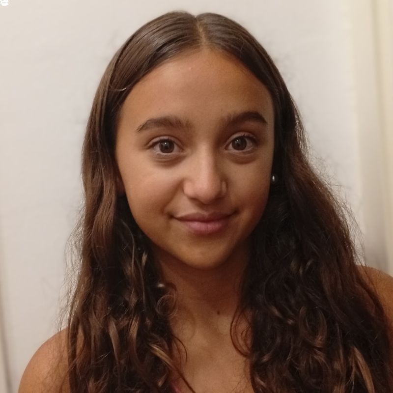 AINA SERRAT ARNAIZ