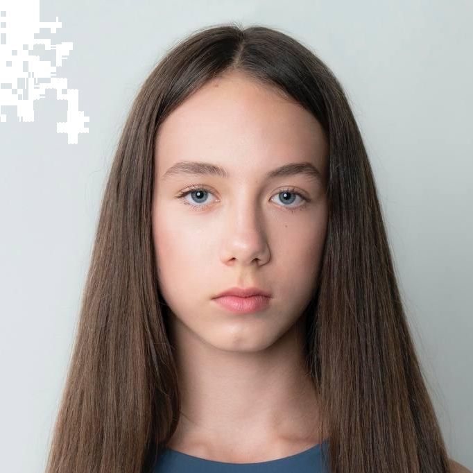 OLEKSANDRA GLAZUNOVA