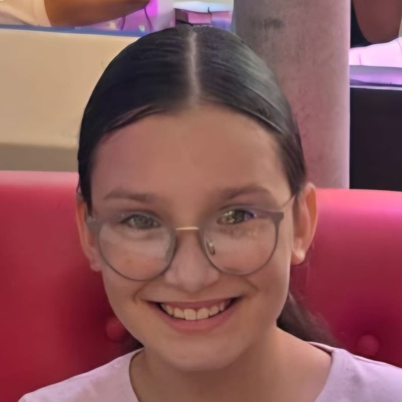 VICTORIA BETANCURT YOVKO