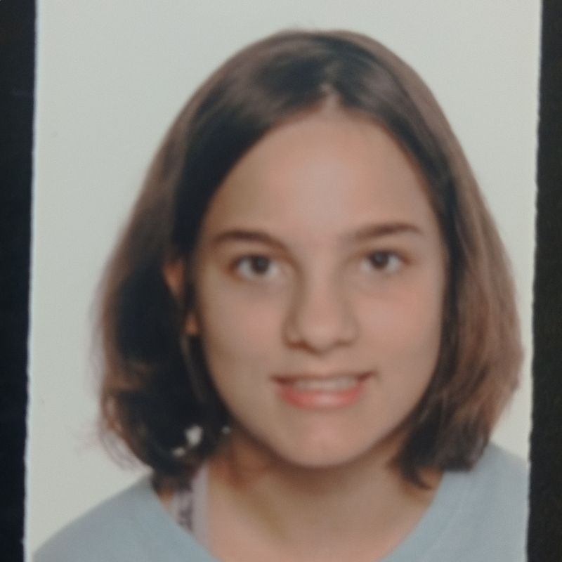 LUCIA ORTIZ ANDRADES