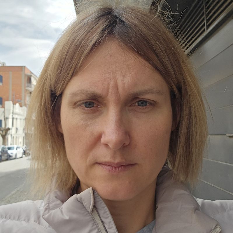 AGATA JULITA RASZKIEWICZ