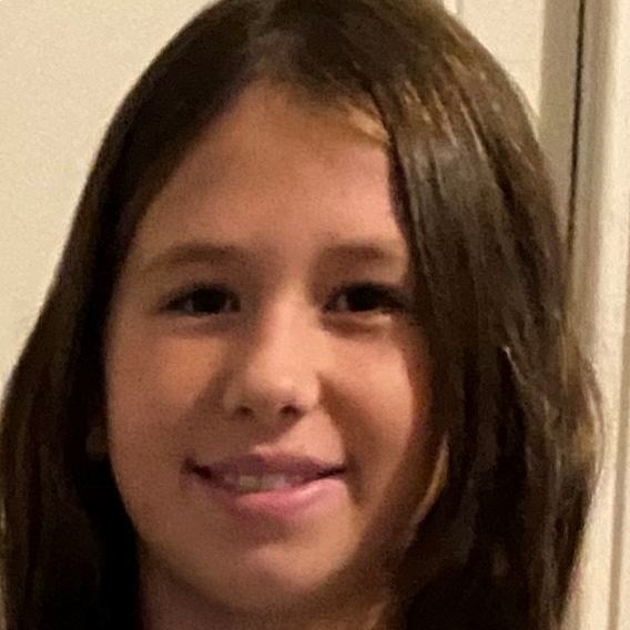 MARIA CLARA  GENIS COROMINOLA