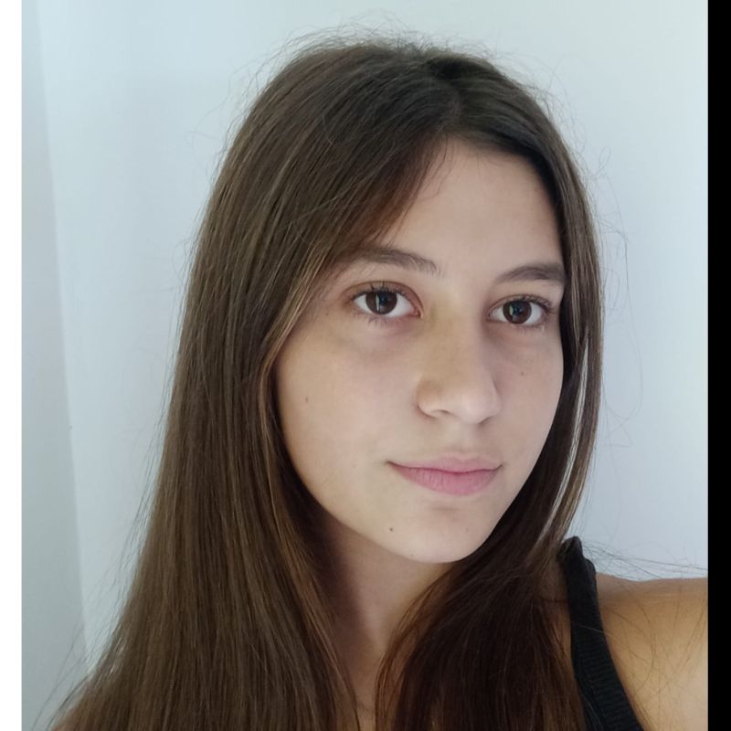 UMA HINOJOSA BATLLERIA