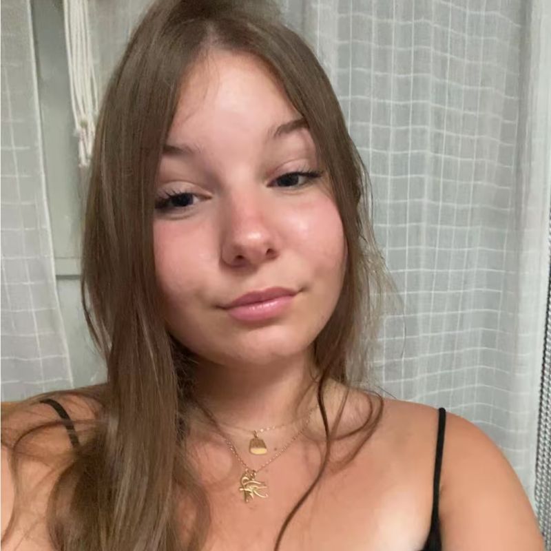 JULIA BALDILLOU TEIXIDO