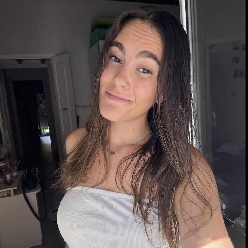 JANA HERMOSO MENA