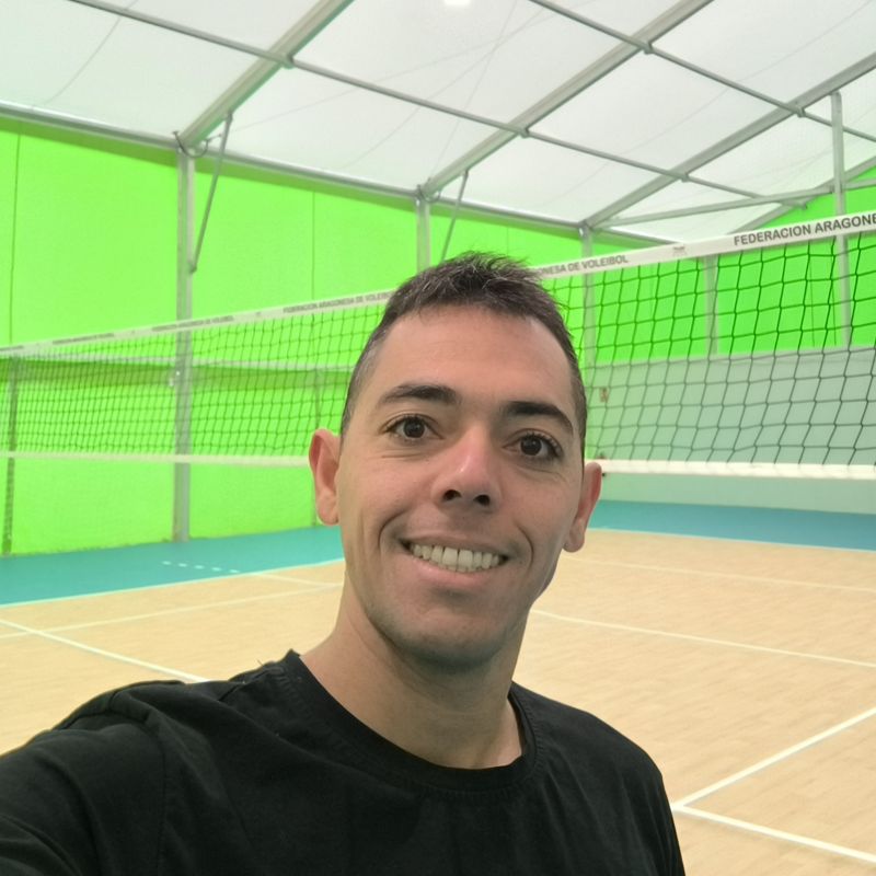 LUIS RODOLFO BASULTO CAMACARO