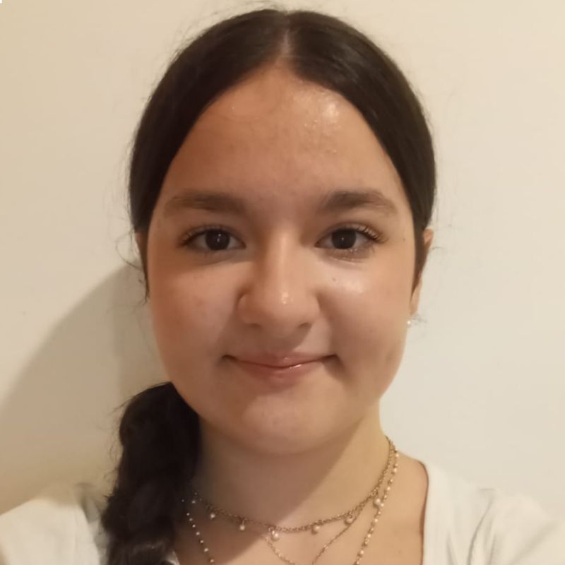 LYDIA NAVAS FERNANDEZ