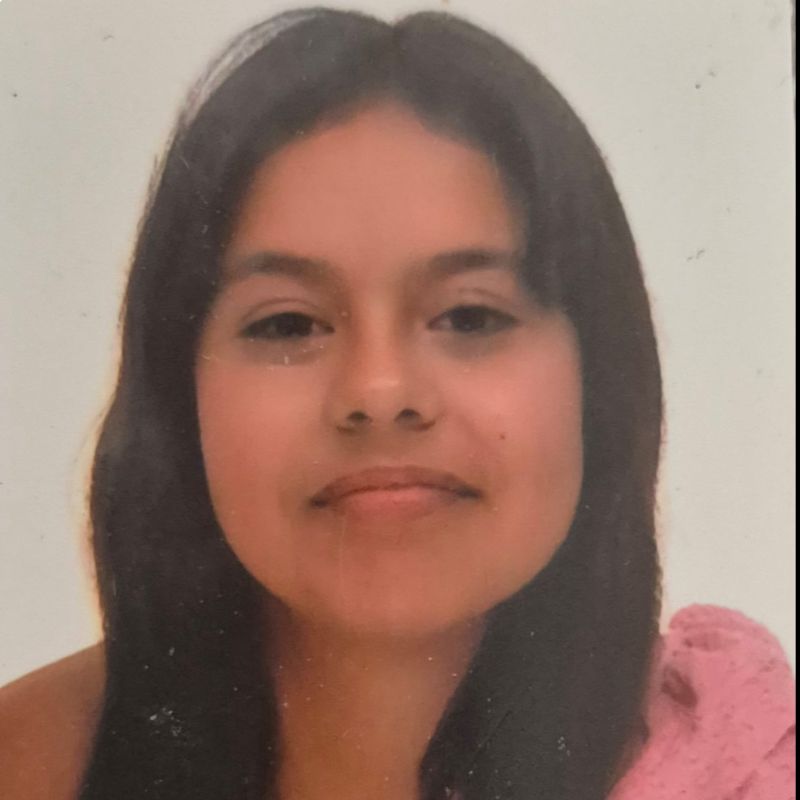 MIA  CARDOZO PEREZ