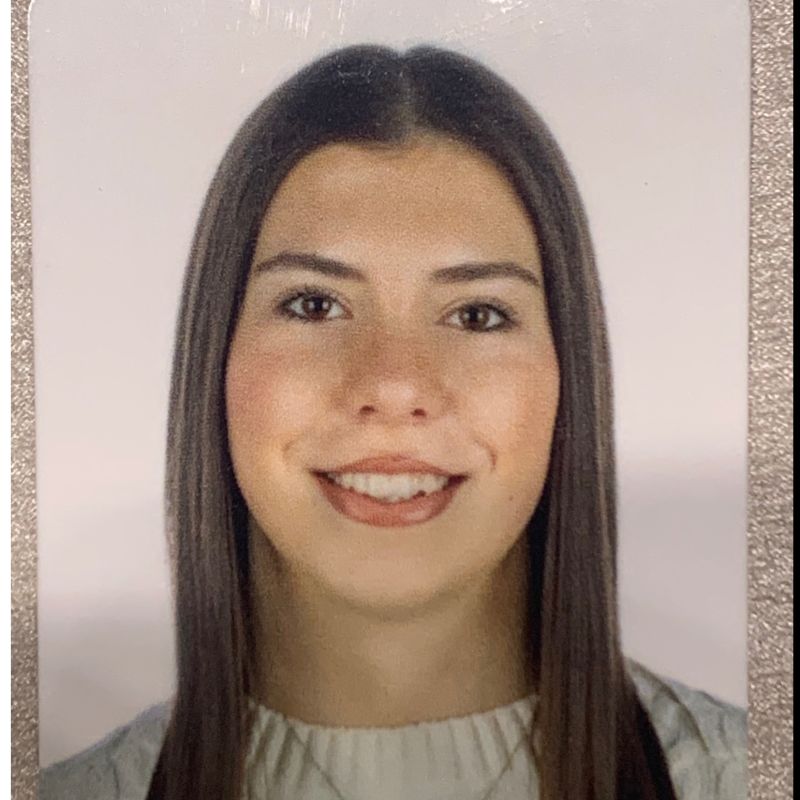 IVET CARRERAS CASAS