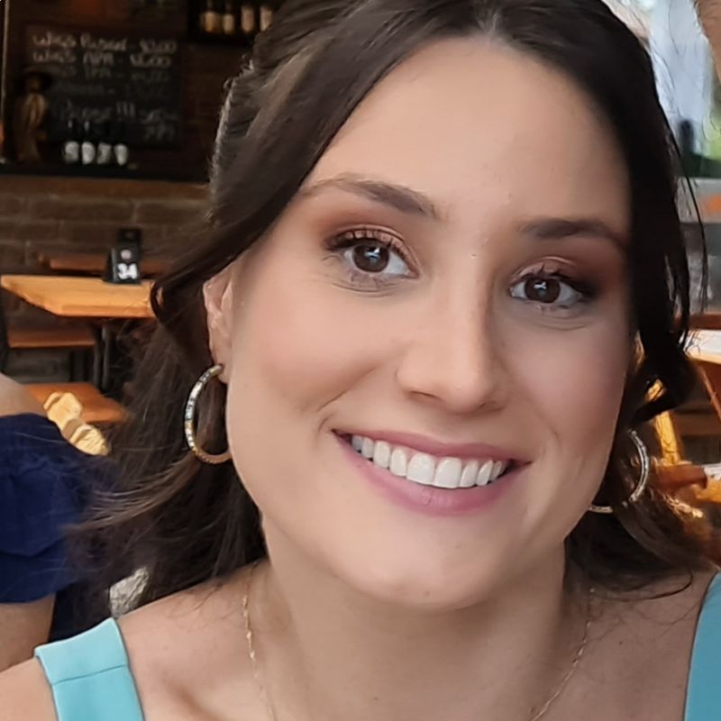 FERNANDA DOS SANTOS CAVICHIONI