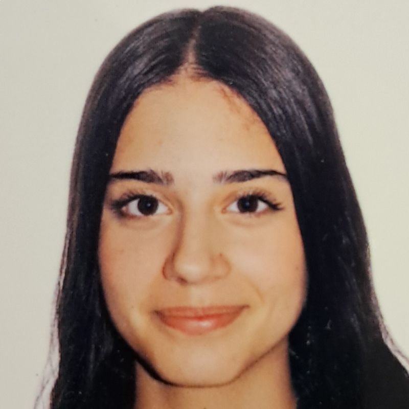 AINHOA CORES FANDIÑO
