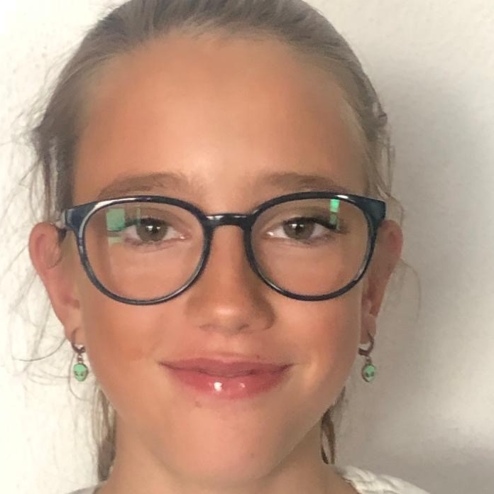 LARA MORELL GALLES