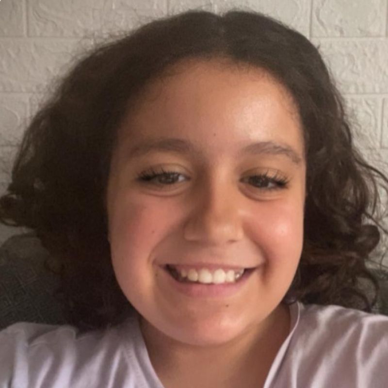 ADRIANA MILAN BECERRA