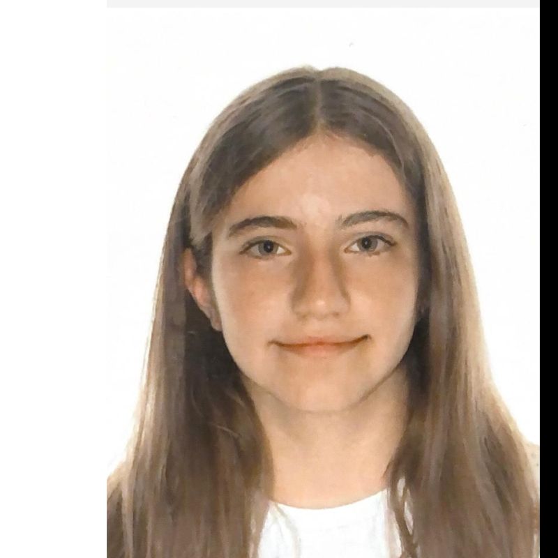 JULIA GUILAMANY ARAGONES