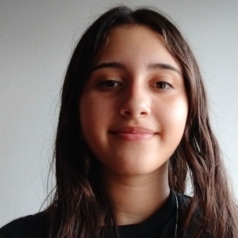 MALENA SUAREZ PRINZIVALLI