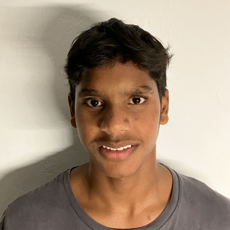 STEPHAN BUSTOS GUELL