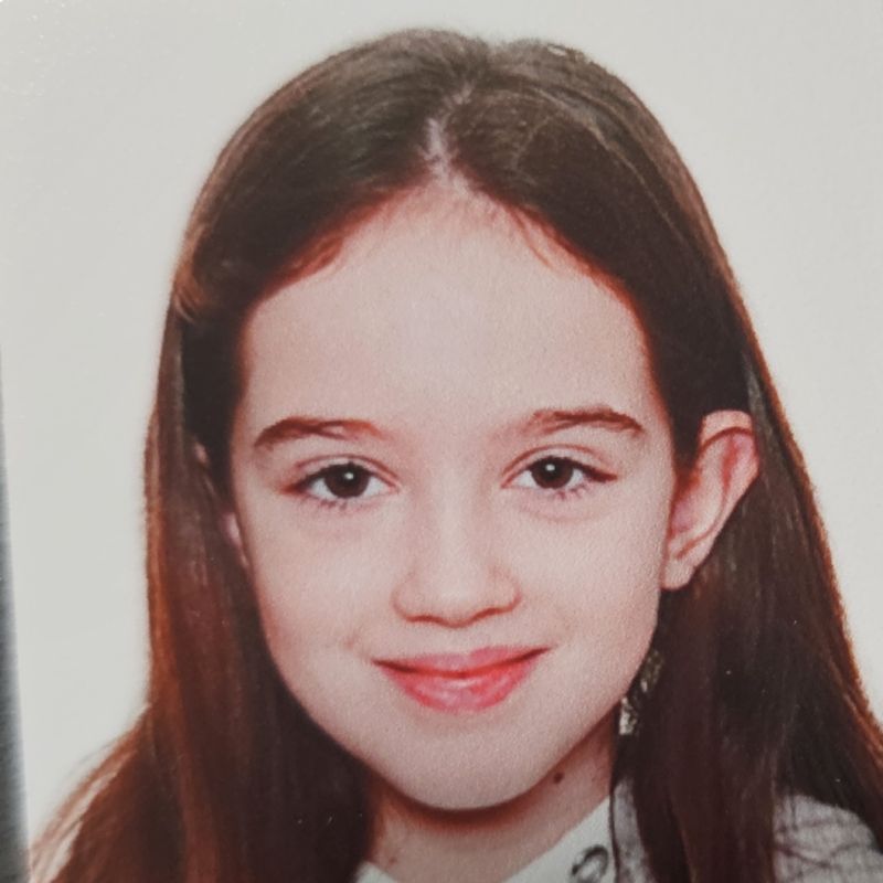 SARA CASTRO RIVEIRO