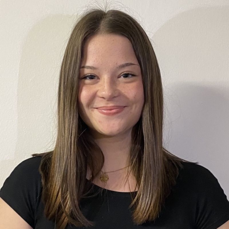 NADIA BARNOSELL TITSCH