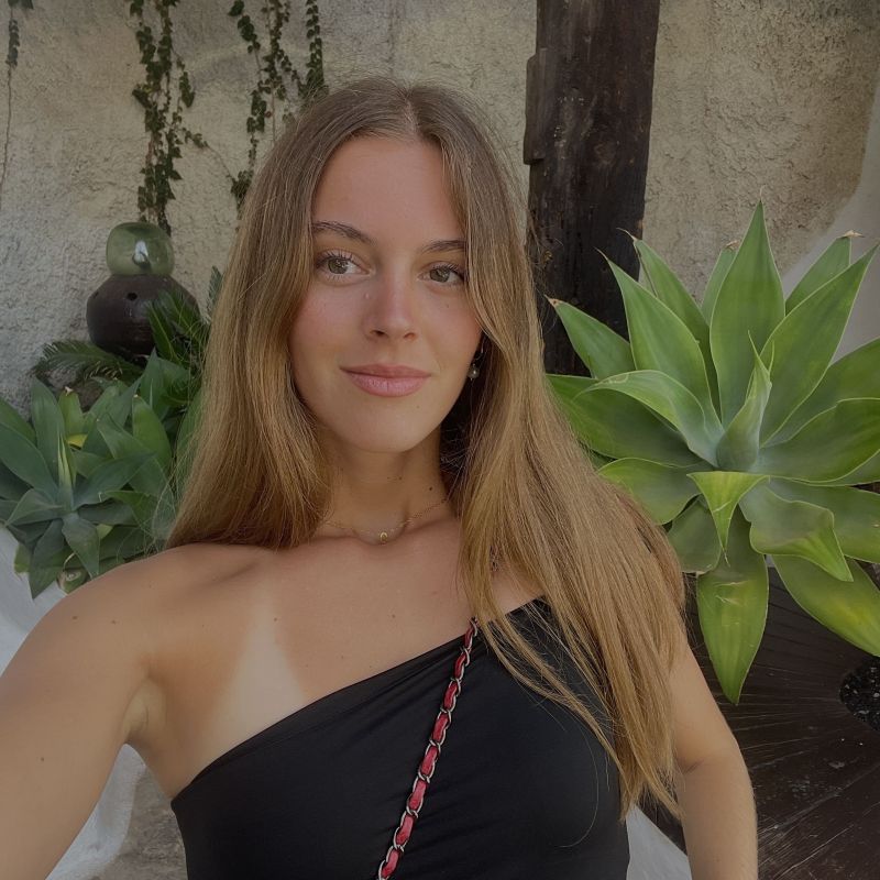 CLAUDIA GARCIA MILIAN