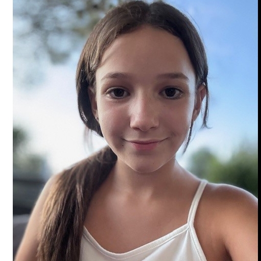 JULIA GINER MOYANO