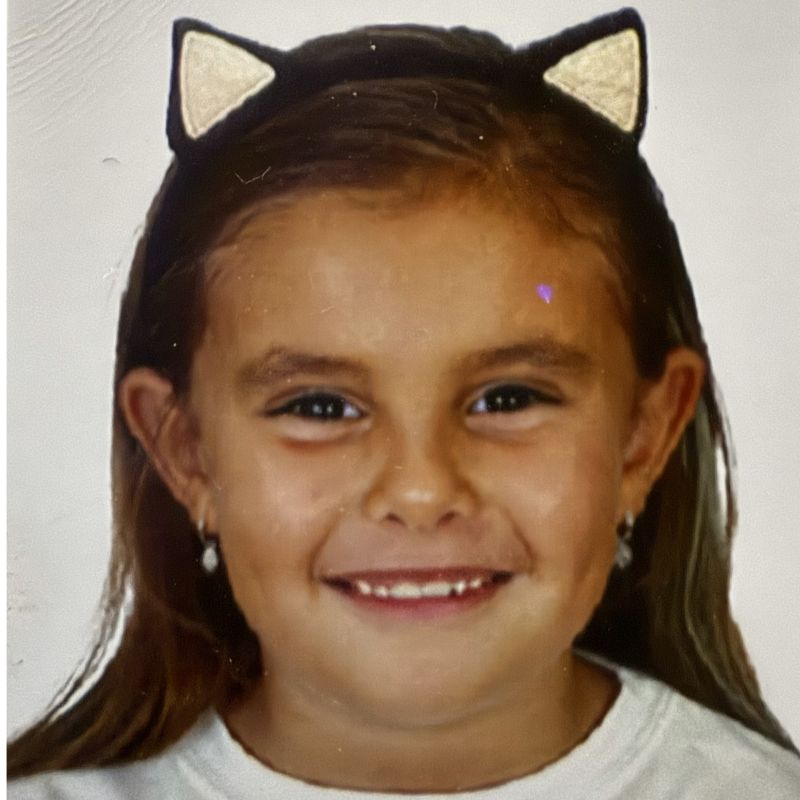 MIA ROCA TAPIA
