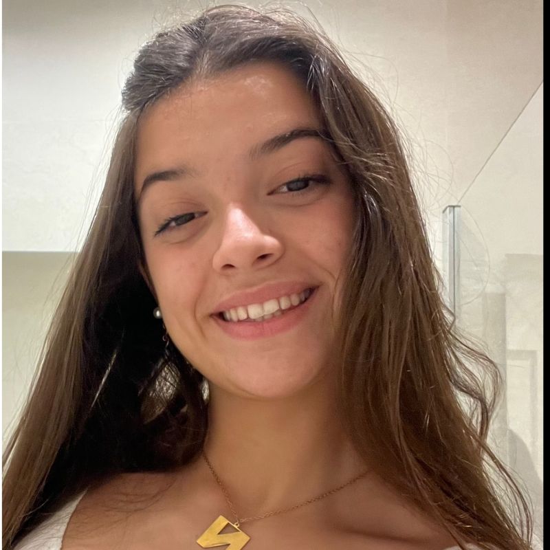 NATALIA GAMBETTI ESQUERIGUELA