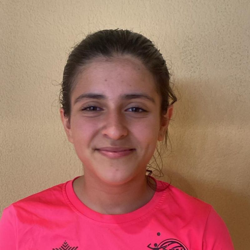 LUCIA MUR HENRIQUEZ