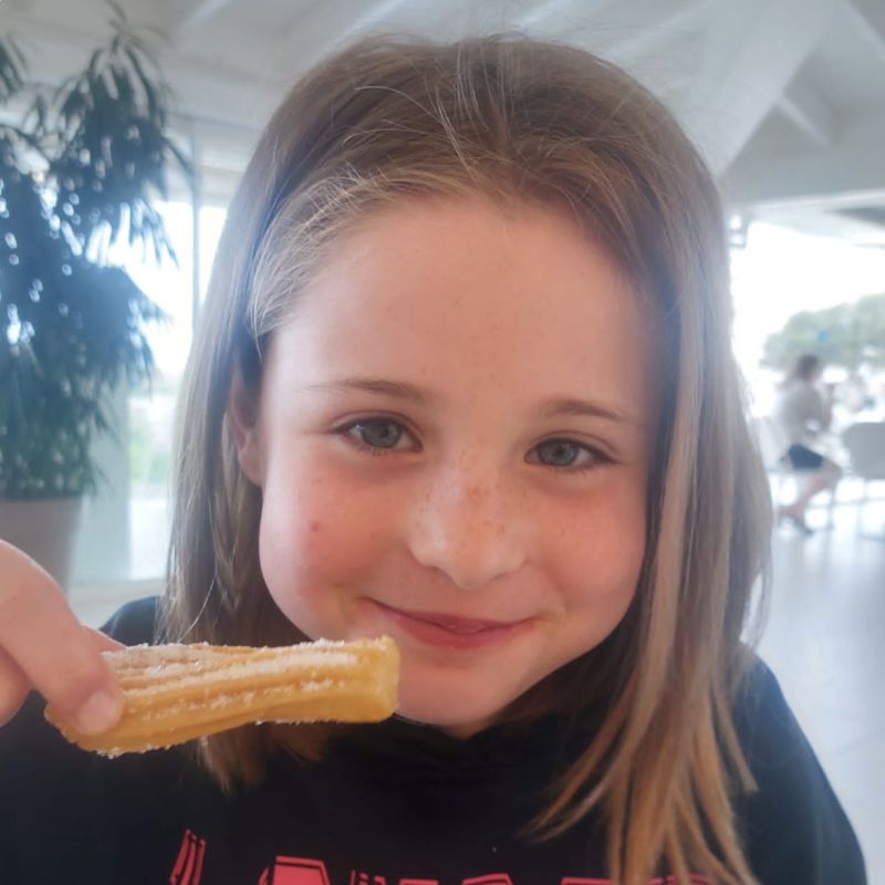 MIA SERRA PUIGDOMENECH