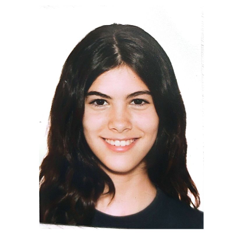 MARIA SERRET ESCORIHUELA