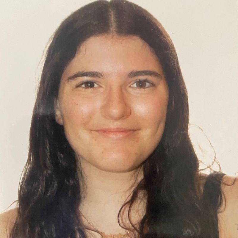 ARIADNA VIVES SERRANO