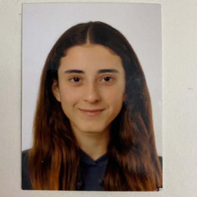 IRENE MOLINA CARRILLO