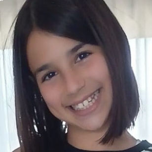 BRUNA CAMPI MOLINA