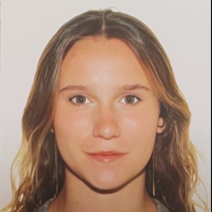 ILÈNIA PRADAS REGUILL
