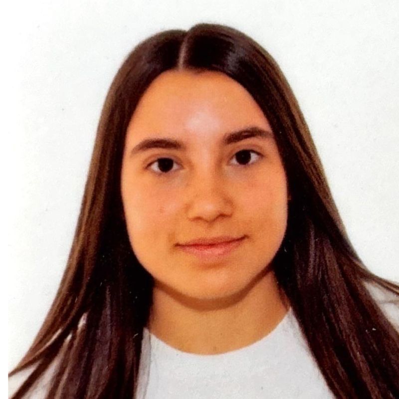 CLÀUDIA ARIZA SALVADOR