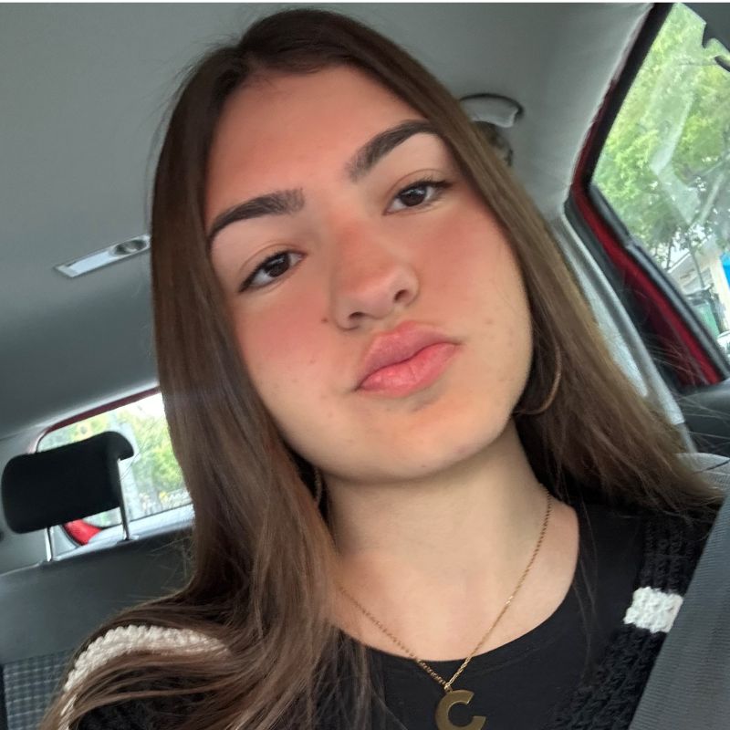CARLA RUIZ CLEMENTE