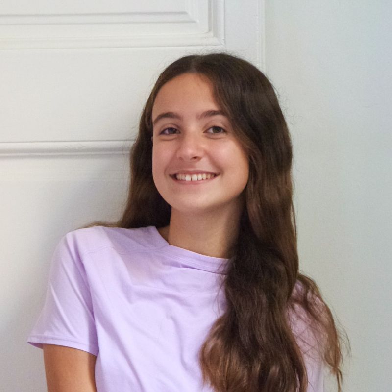 ANNA EZQUERRO HINTZE