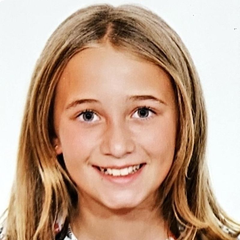 ABRIL DEL ESTAL CASTAÑO