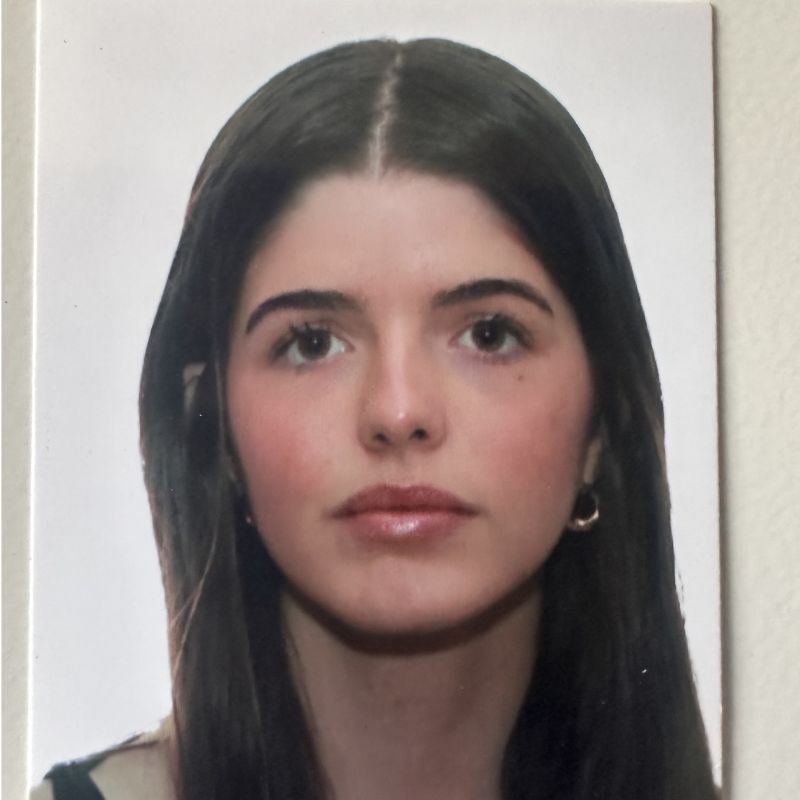 NOEMI LLAURADO LOPEZ
