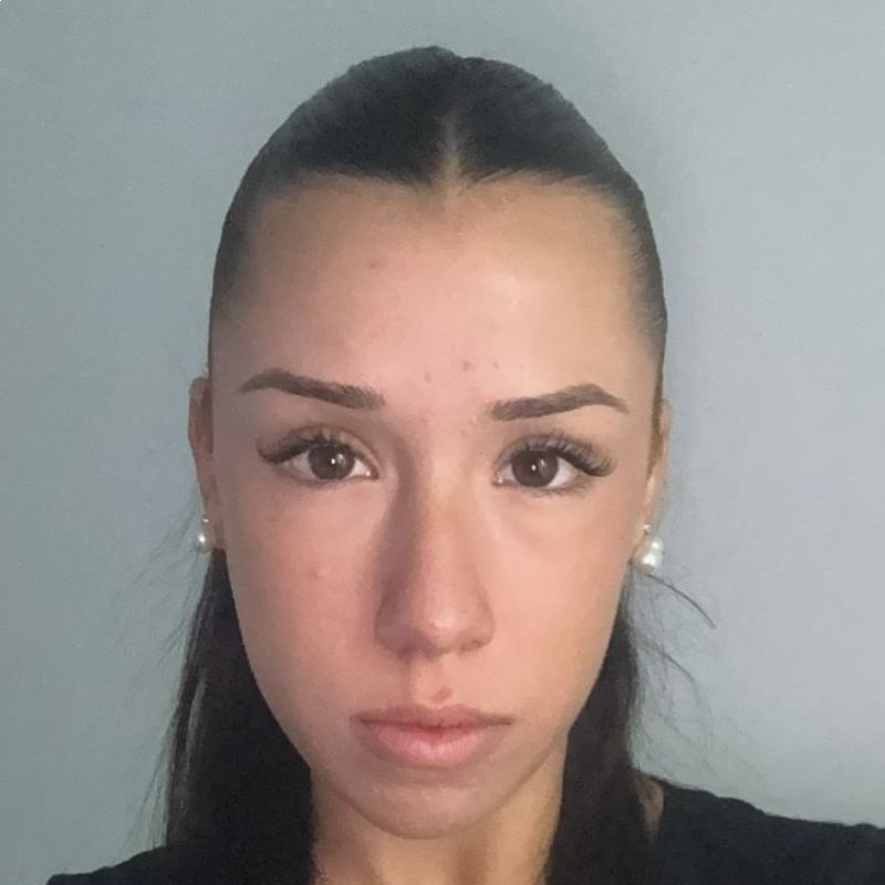 JULIA BECERRA CARRASCO