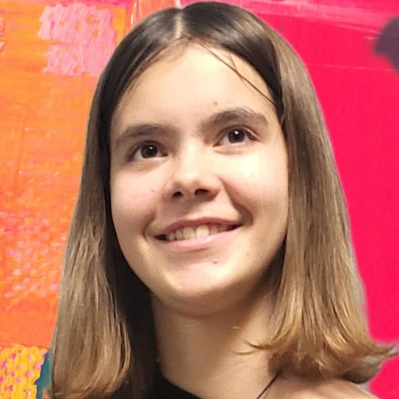 JULIA FERNANDEZ TAPIA